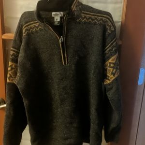 Obermeyer VTG Men’s Ski Sweater Size M